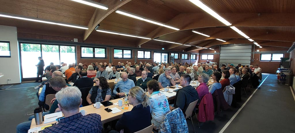 Demokratie an der Basis: So sichert die Vertreterversammlung 2025 die Zukunft unserer Imkerei 8 20250426 103355