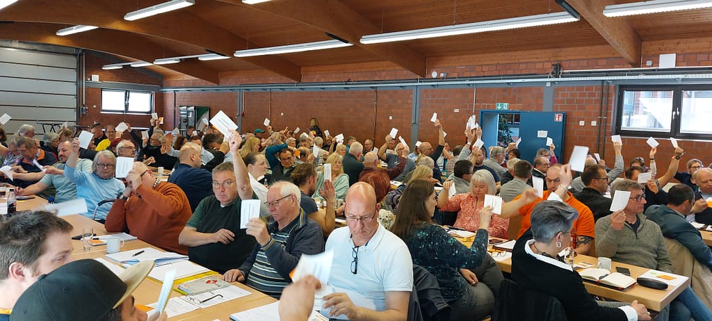 Demokratie an der Basis: So sichert die Vertreterversammlung 2025 die Zukunft unserer Imkerei 13 20250426 112757