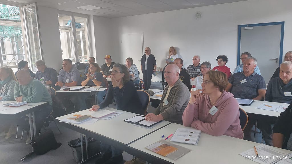Qualitätswächter für das flüssige Gold: 24 neue Honigsachverständige in Westfalen-Lippe 6 IMG 20250927 112626 HDR