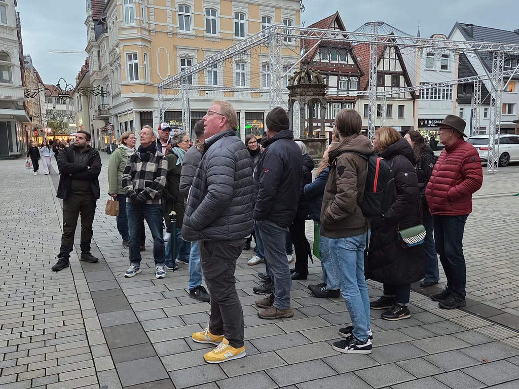 Von Gilden, Stiften und Summen: Der Imkerverein Herford auf historischer Entdeckungstour 4 20251115 162759 1