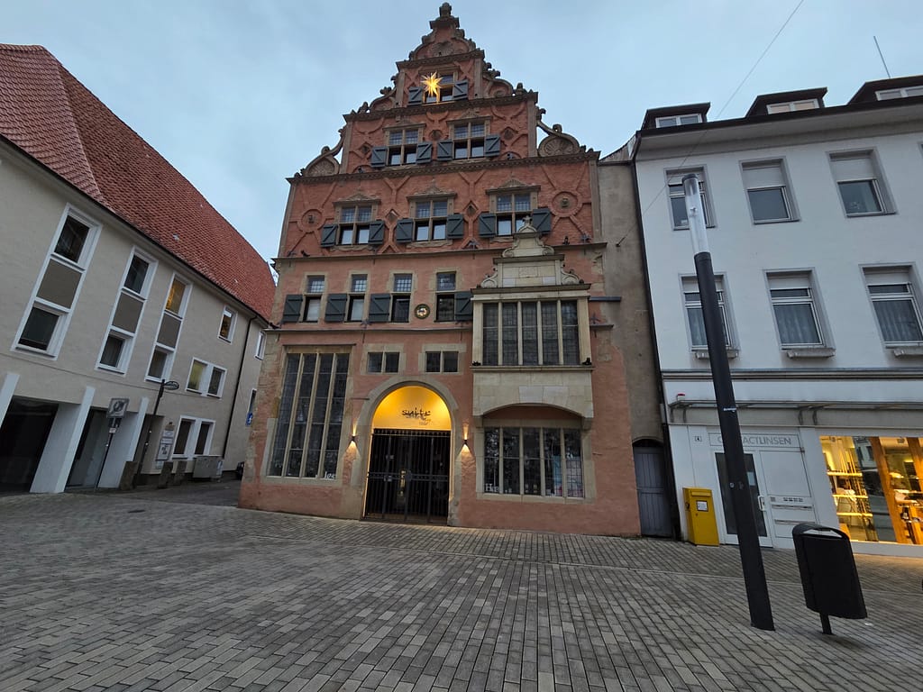 Von Gilden, Stiften und Summen: Der Imkerverein Herford auf historischer Entdeckungstour 5 20251115 162808 1