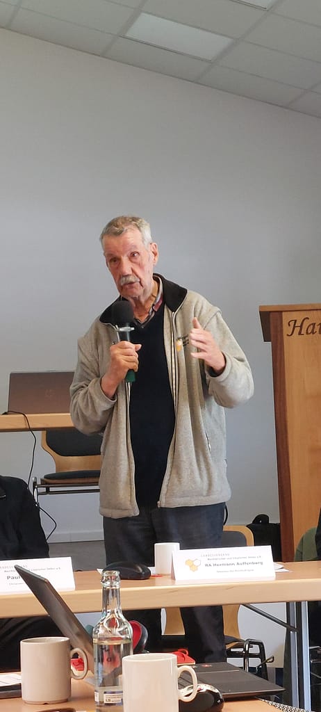 Demokratie an der Basis: So sichert die Vertreterversammlung 2025 die Zukunft unserer Imkerei 3 20250426 105206