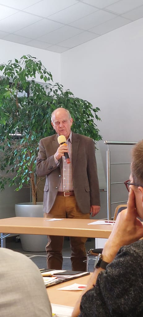 Demokratie an der Basis: So sichert die Vertreterversammlung 2025 die Zukunft unserer Imkerei 2 20250426 110115
